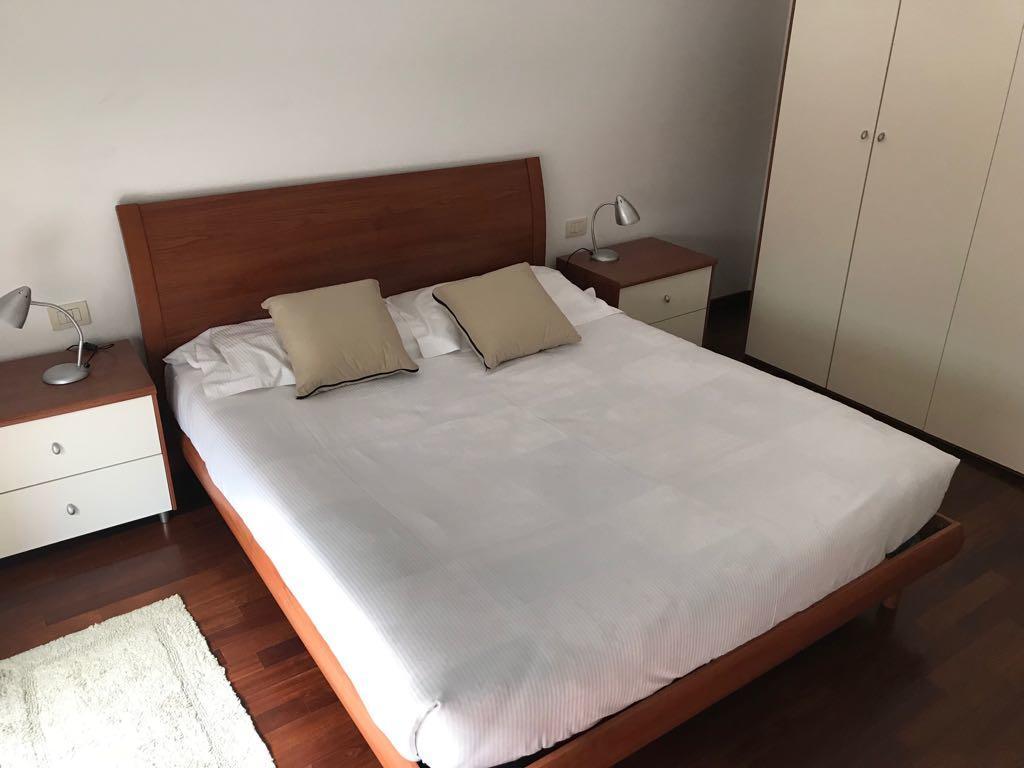 Lecco Centro - Casa Indipendente Apartment Bagian luar foto